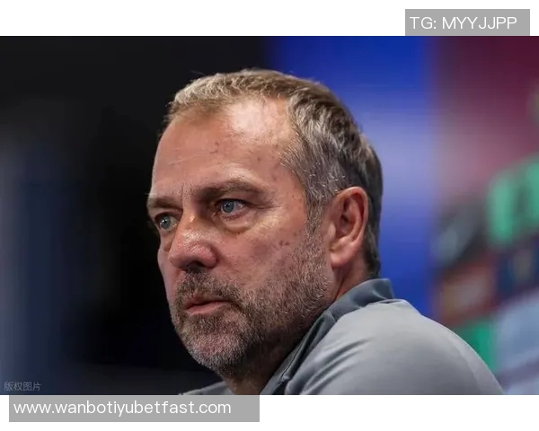 巴萨球员完成本周最后一次训练弗里克再度缺席引发关注