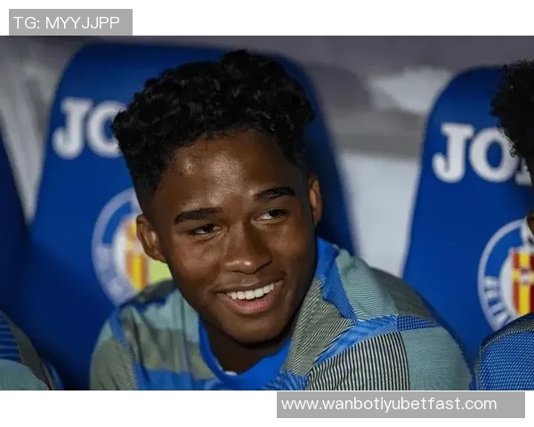 至今仅出场1分钟的球员因伤缺阵博主透露本月有望复出